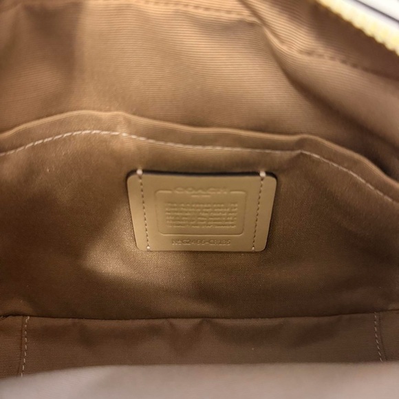 SOLD - Picture 4 of 5